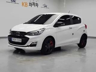 티볼리 중고차 매물 사진 2 - 2022년 24,064km