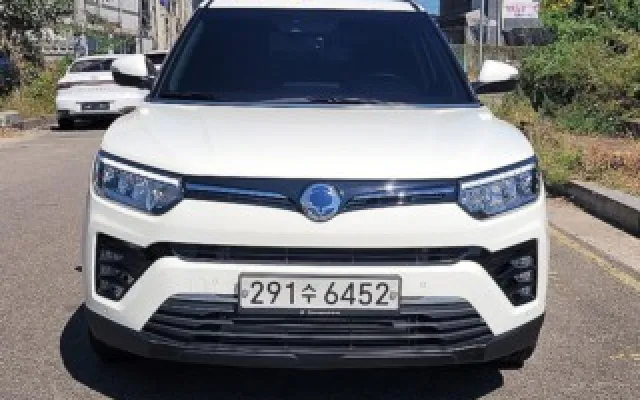 티볼리 중고차 베리 뉴 티볼리 2WD 가솔린 1.5 매물 사진 13 - 2020/04 33,927km