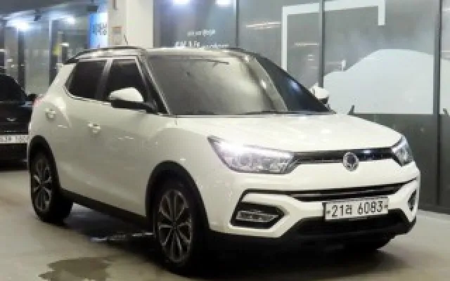 티볼리 중고차 티볼리 아머 2WD 가솔린 기어 에디션 매물 사진 16 - 2018/05 121,305km