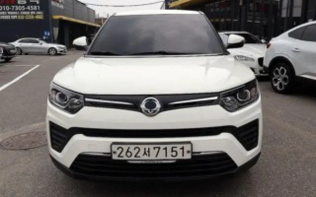 티볼리 중고차 베리 뉴 티볼리 2WD 디젤 1.6 매물 사진 11 - 2020/10 79,636km