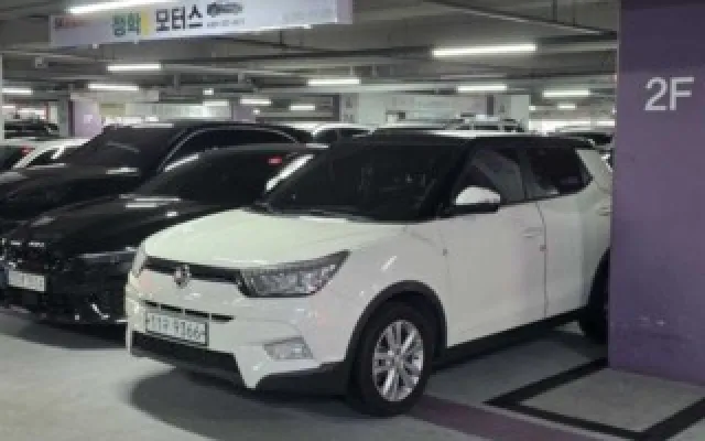 티볼리 중고차 티볼리 가솔린 2WD 1.6 VX 매물 사진 7 - 2015/04 80,834km